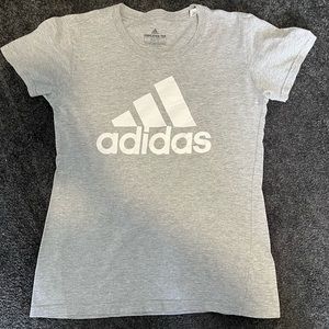 Excellent Condition Adidas Woman’s Tee- gently used